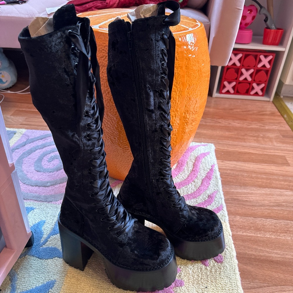 widow cryptic embrace knee high boots